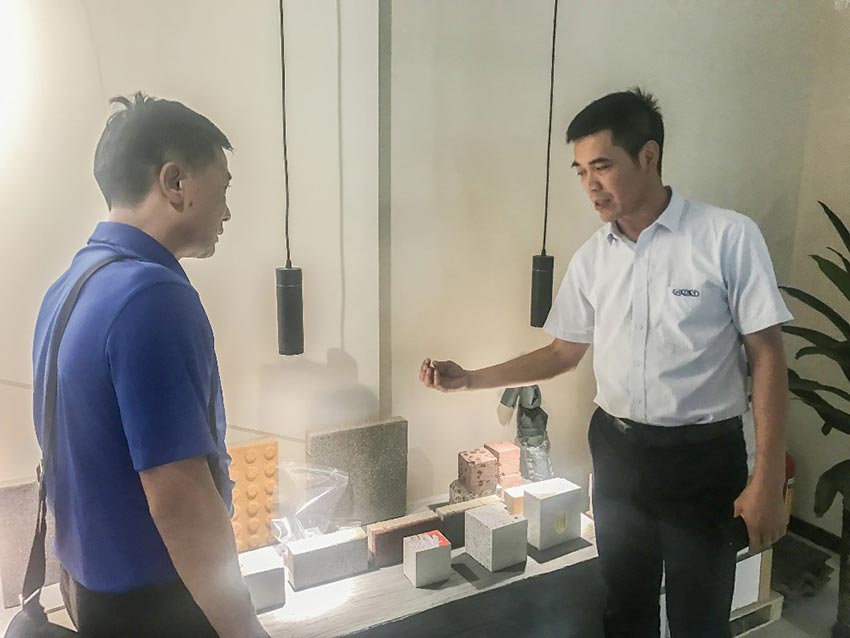  国家“固废资源化”重点专项专家组莅临探花在线观看合作开展环保项目工作