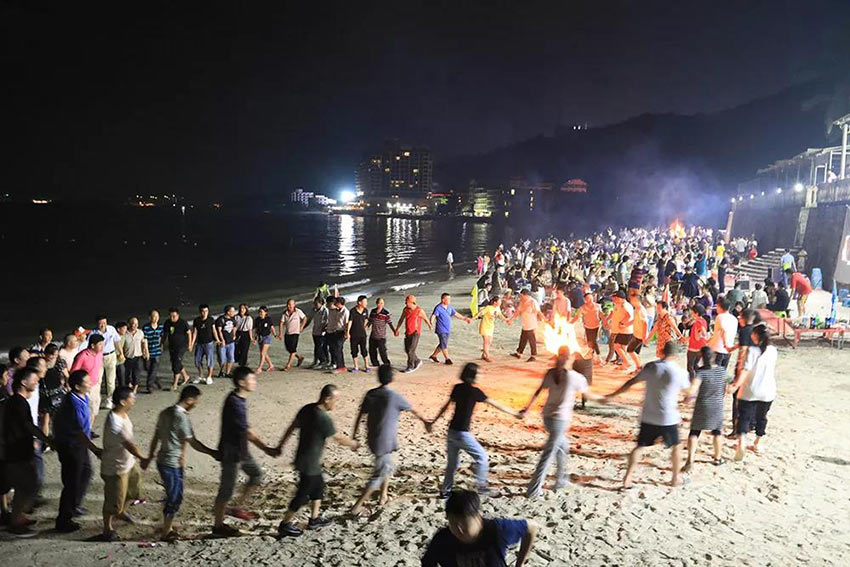 喜迎佳节·快乐出行--探花在线观看2019金秋之旅暨第四届运动会
