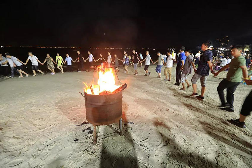 喜迎佳节·快乐出行--探花在线观看2019金秋之旅暨第四届运动会